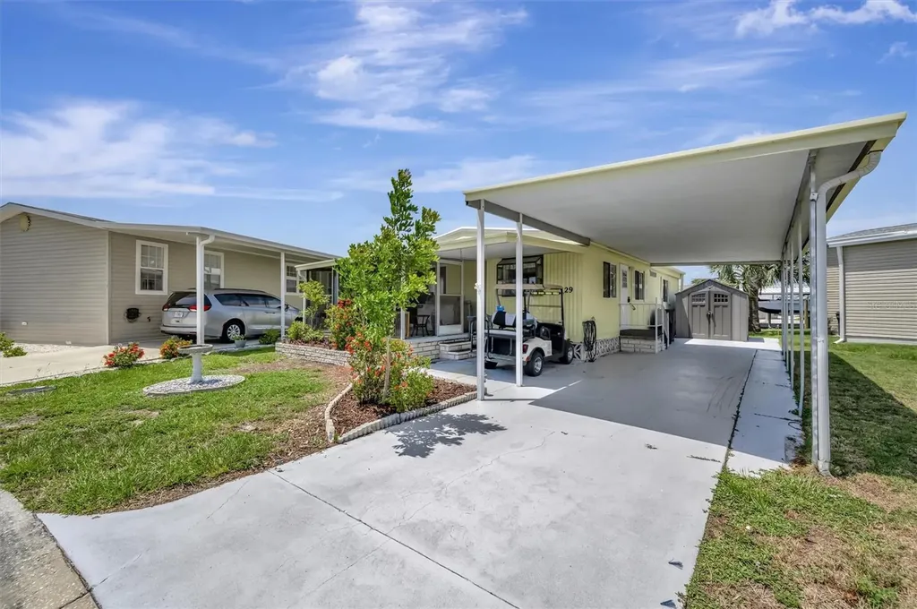 129 E Saint Lucia Loop Apollo Beach FL 33572