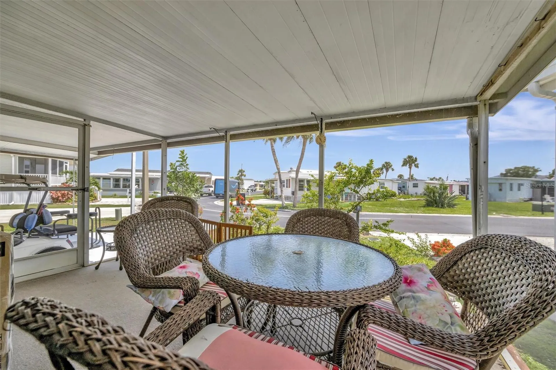 129 E Saint Lucia Loop Apollo Beach FL 33572