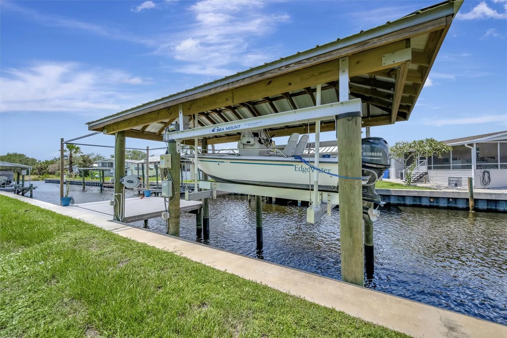 129 E Saint Lucia Loop Apollo Beach FL 33572