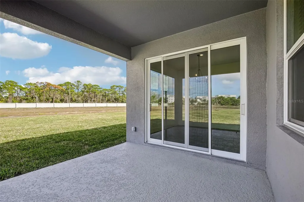 144 Shady Edge Loop Nokomis FL 34275