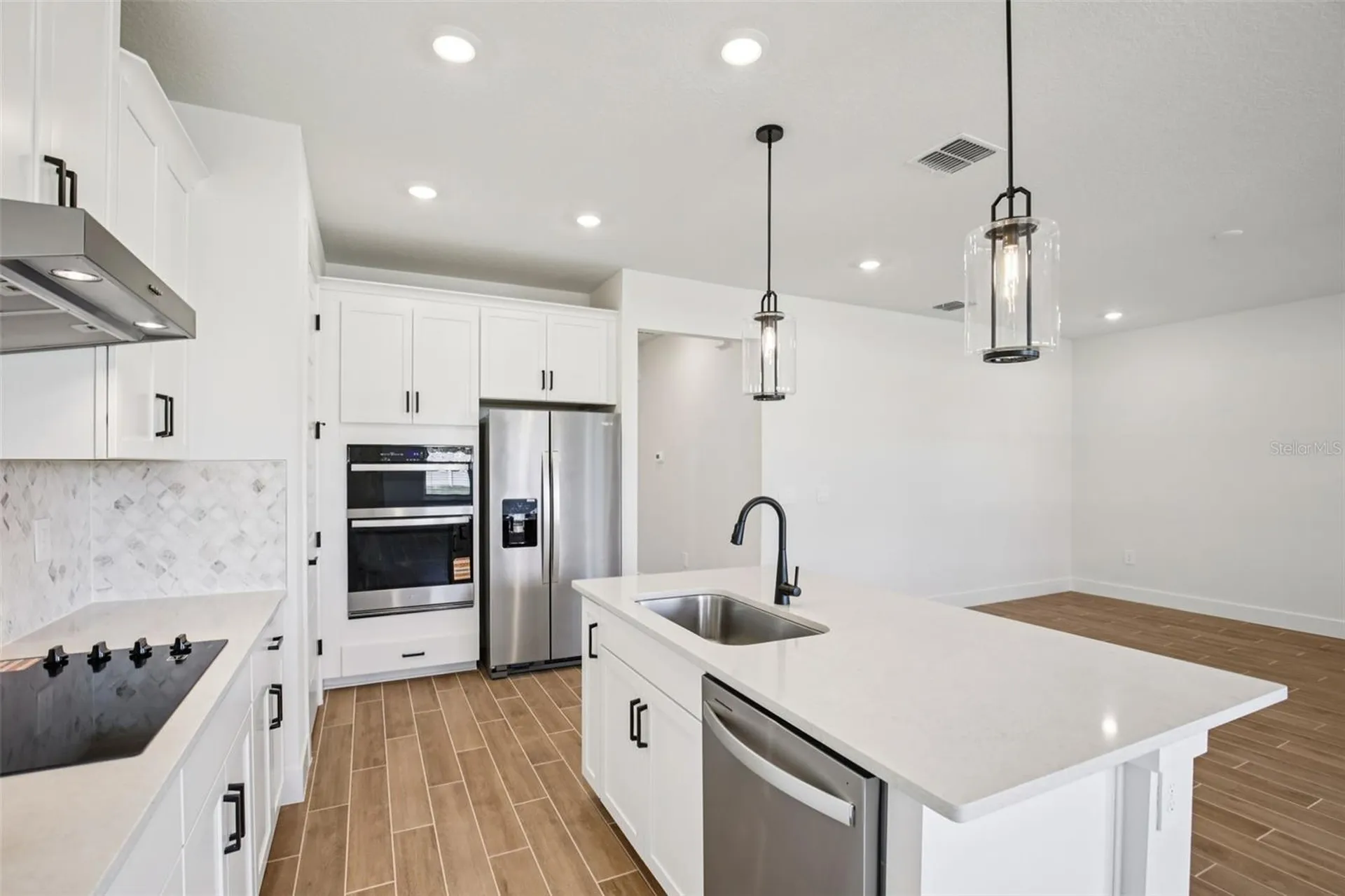 144 Shady Edge Loop Nokomis FL 34275