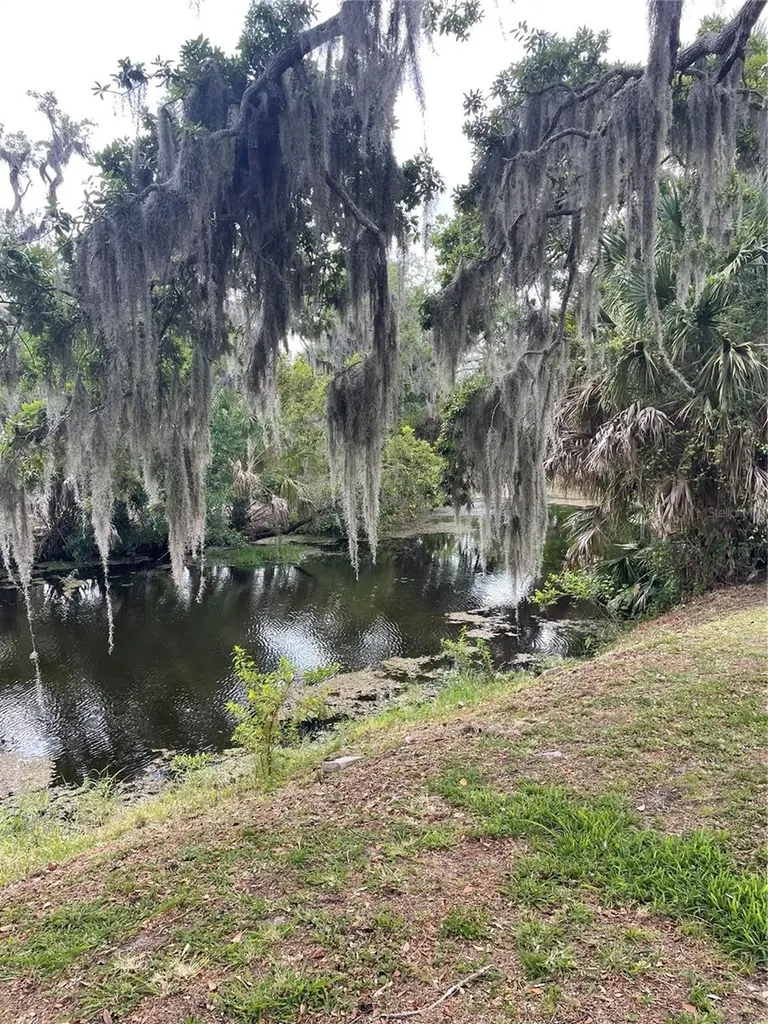 6520 Quonset Road Bradenton FL 34203