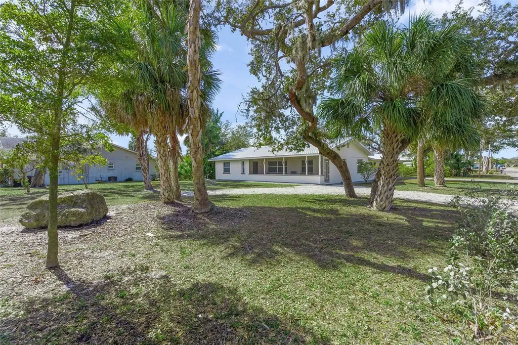 6520 Quonset Road Bradenton FL 34203