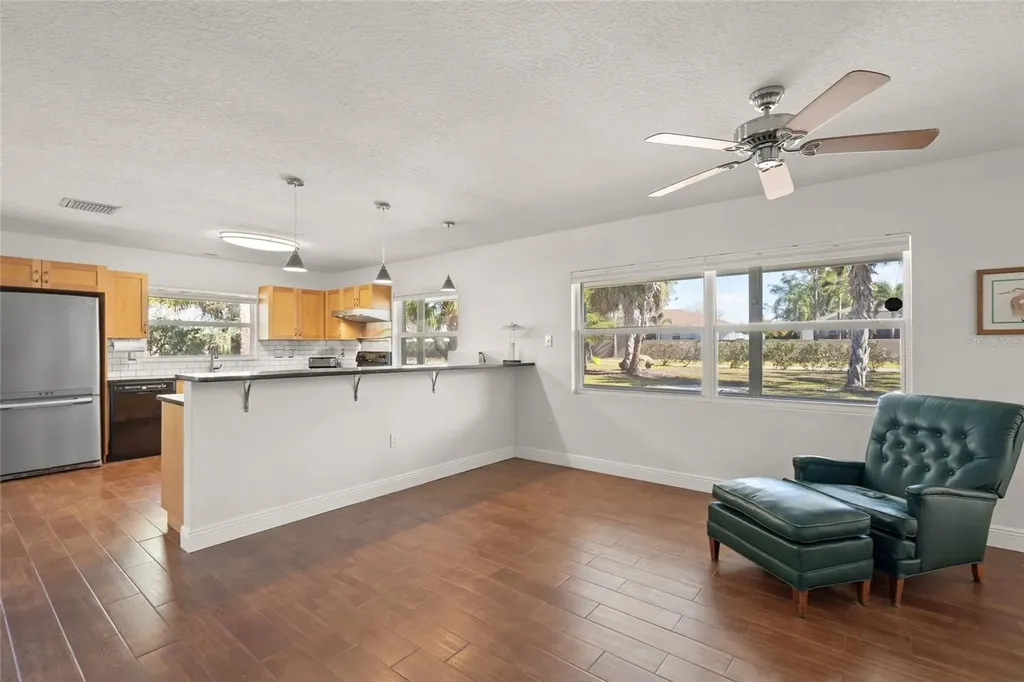 6520 Quonset Road Bradenton FL 34203