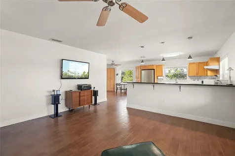 6520 Quonset Road Bradenton FL 34203