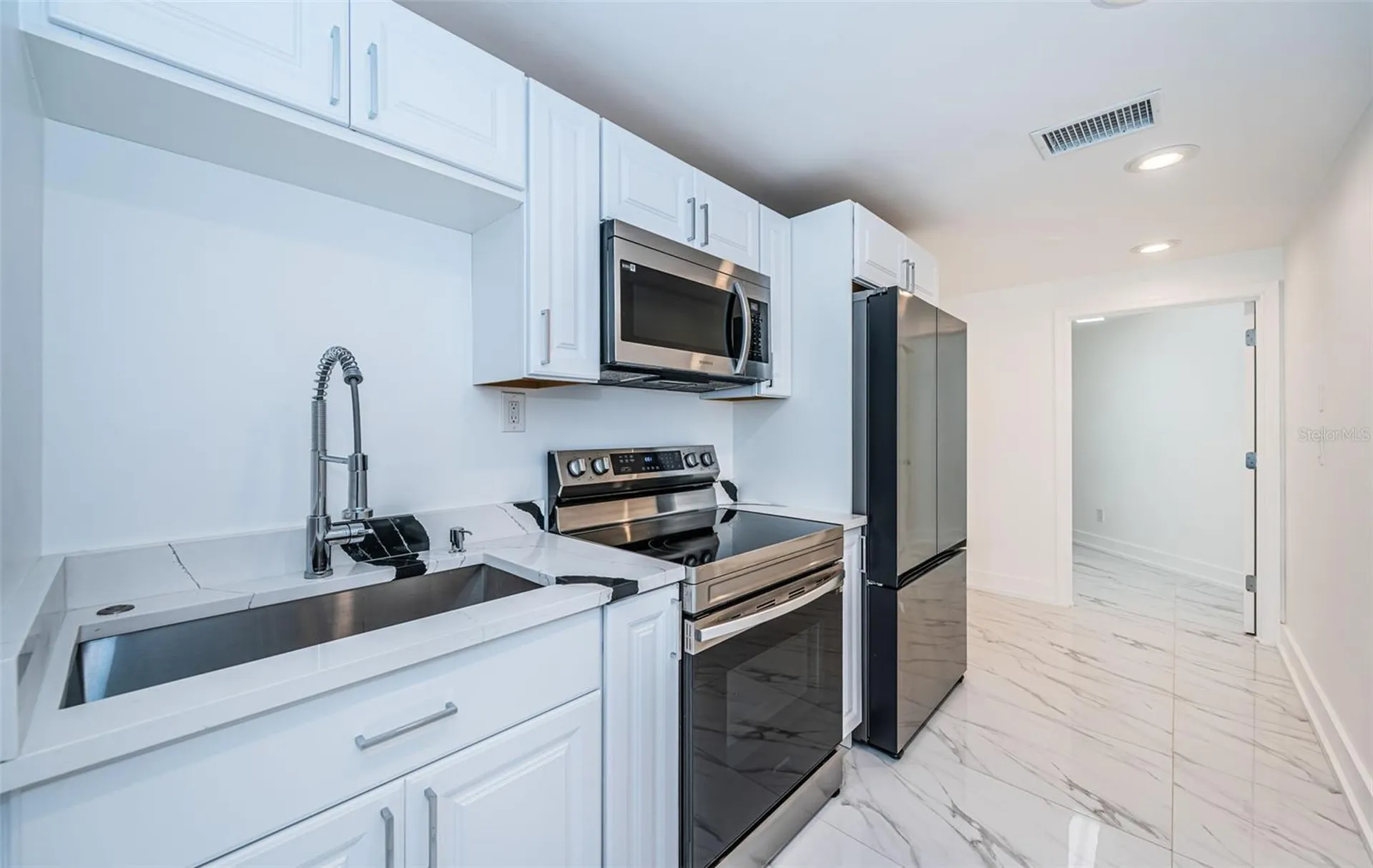 5212 62nd Avenue S St Petersburg FL 33715