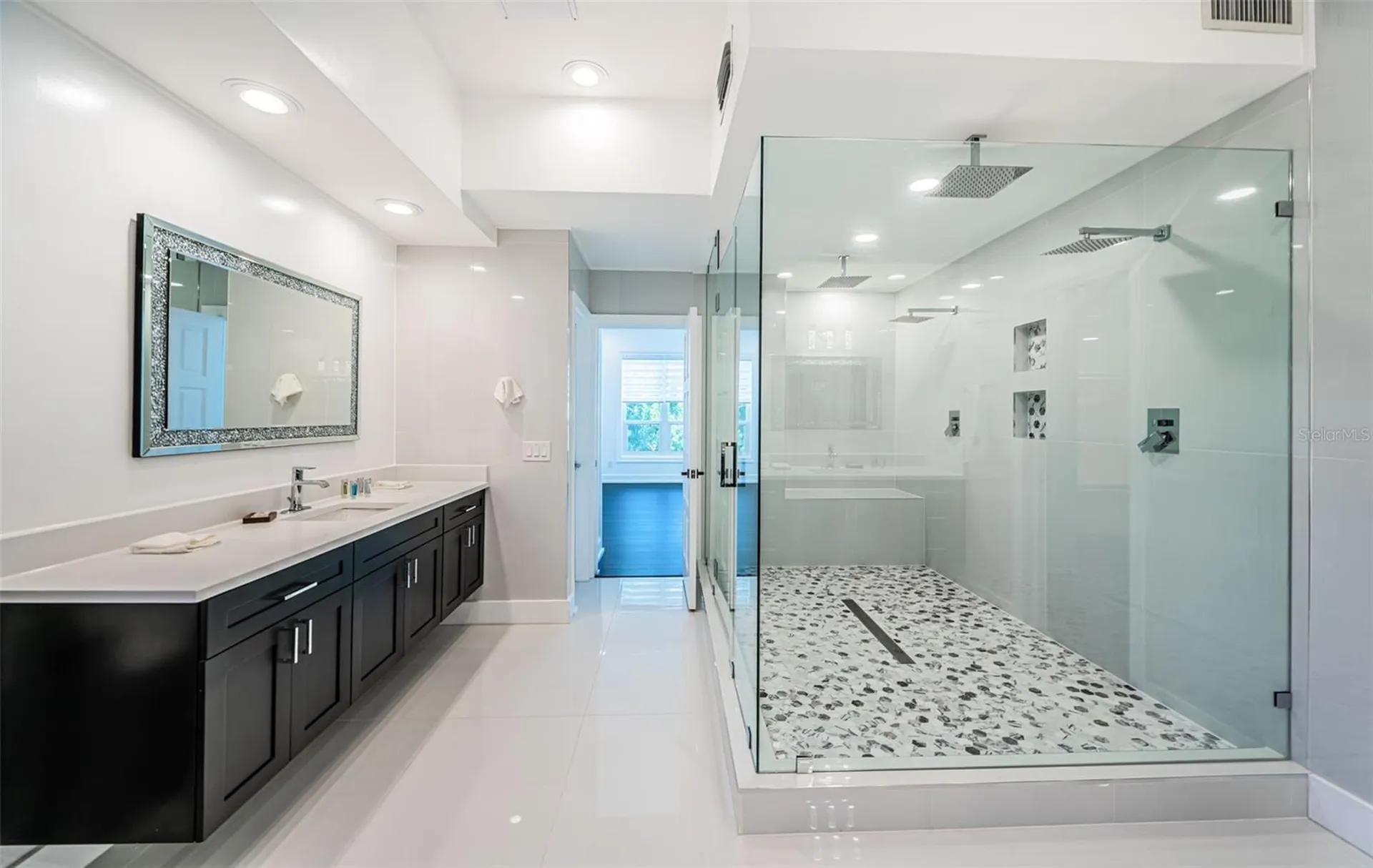 5212 62nd Avenue S St Petersburg FL 33715