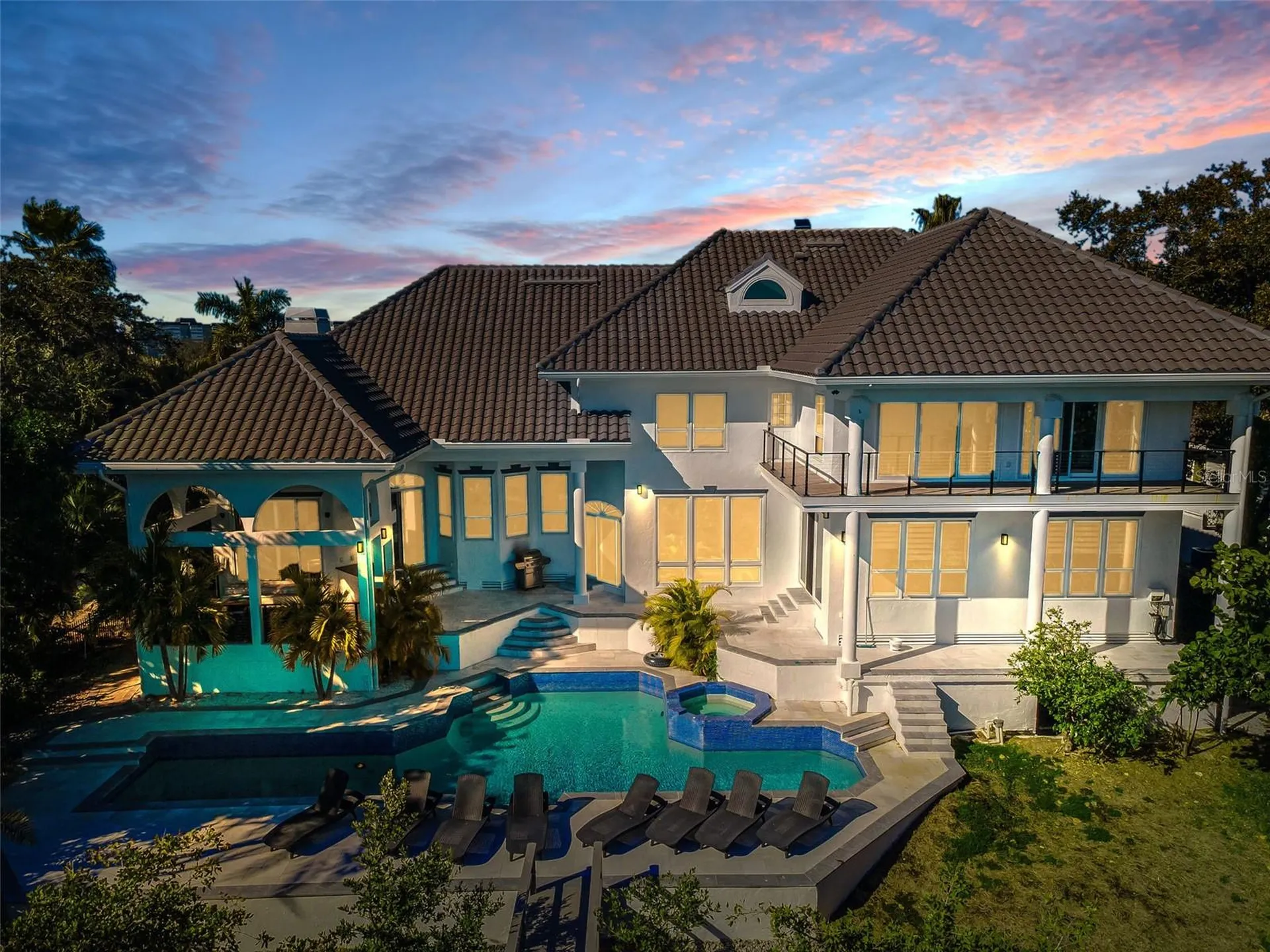 5212 62nd Avenue S St Petersburg FL 33715