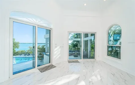 5212 62nd Avenue S St Petersburg FL 33715