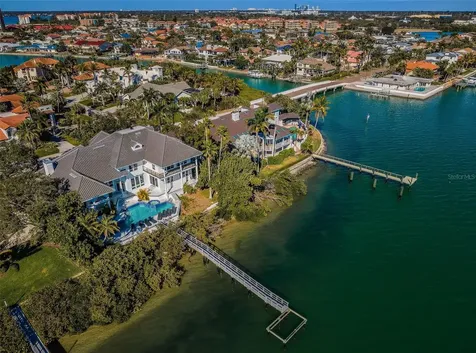 5212 62nd Avenue S St Petersburg FL 33715