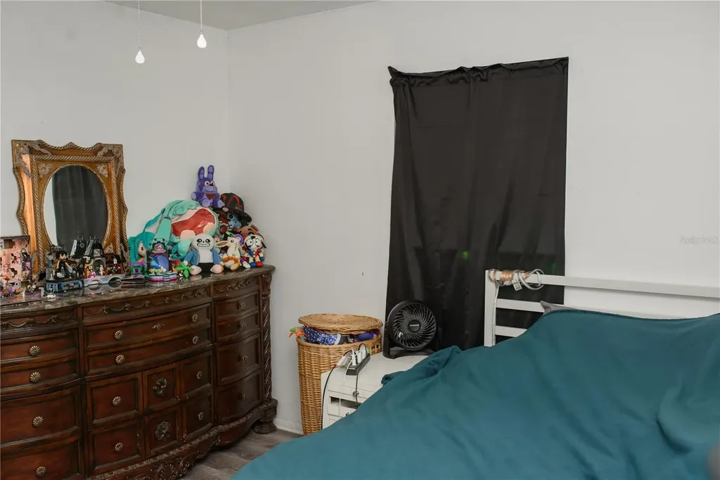 5644 Antoinette Street Sarasota FL 34232