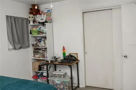 5644 Antoinette Street Sarasota FL 34232