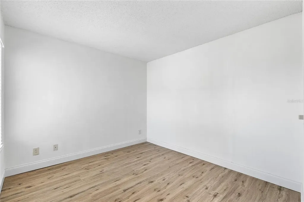 2060 Cascades Boulevard Kissimmee FL 34741
