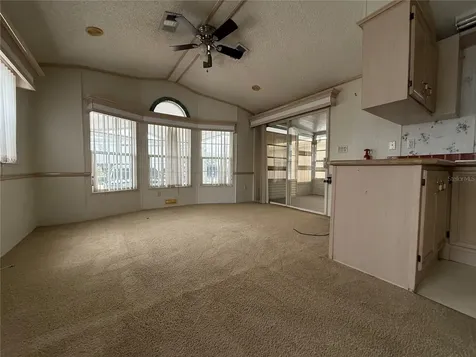 231 St George Drive Davenport FL 33837