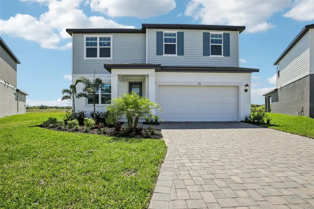 176 Shady Edge Loop Nokomis FL 34275
