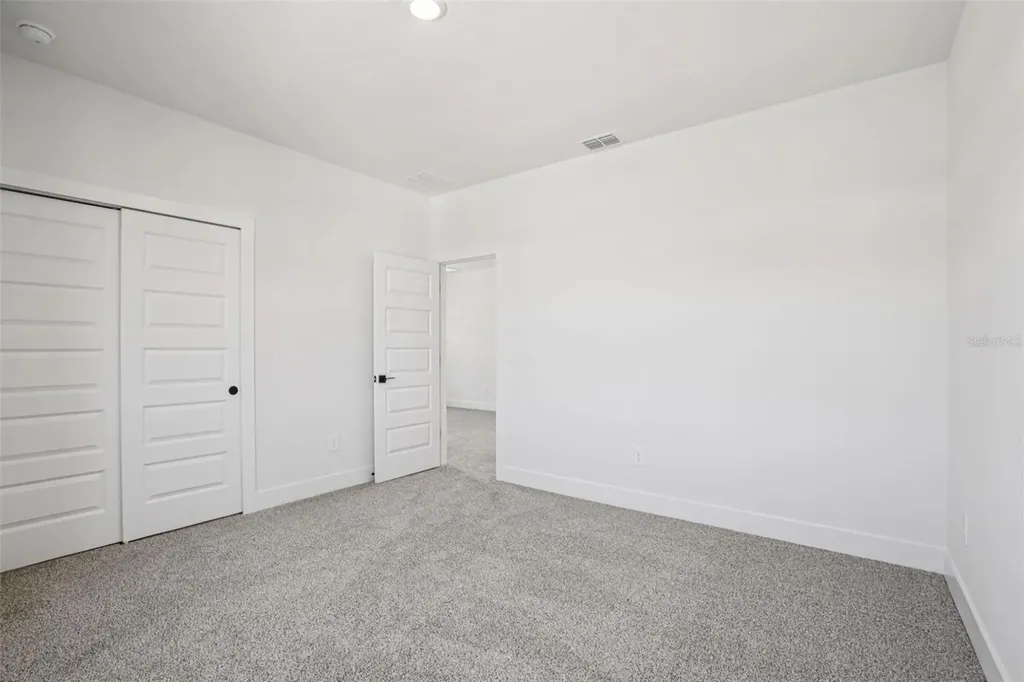 176 Shady Edge Loop Nokomis FL 34275
