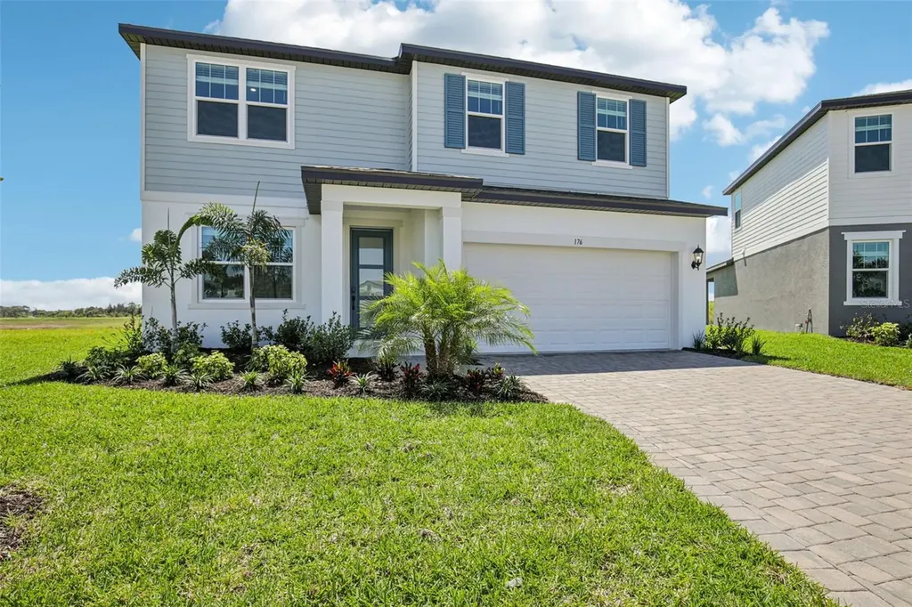 176 Shady Edge Loop Nokomis FL 34275