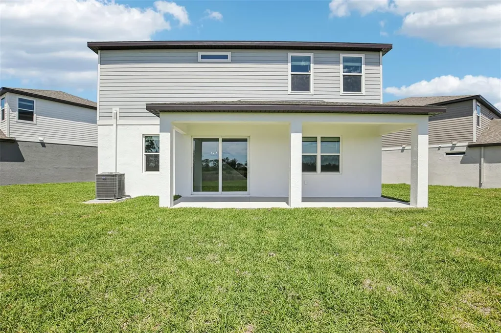 176 Shady Edge Loop Nokomis FL 34275