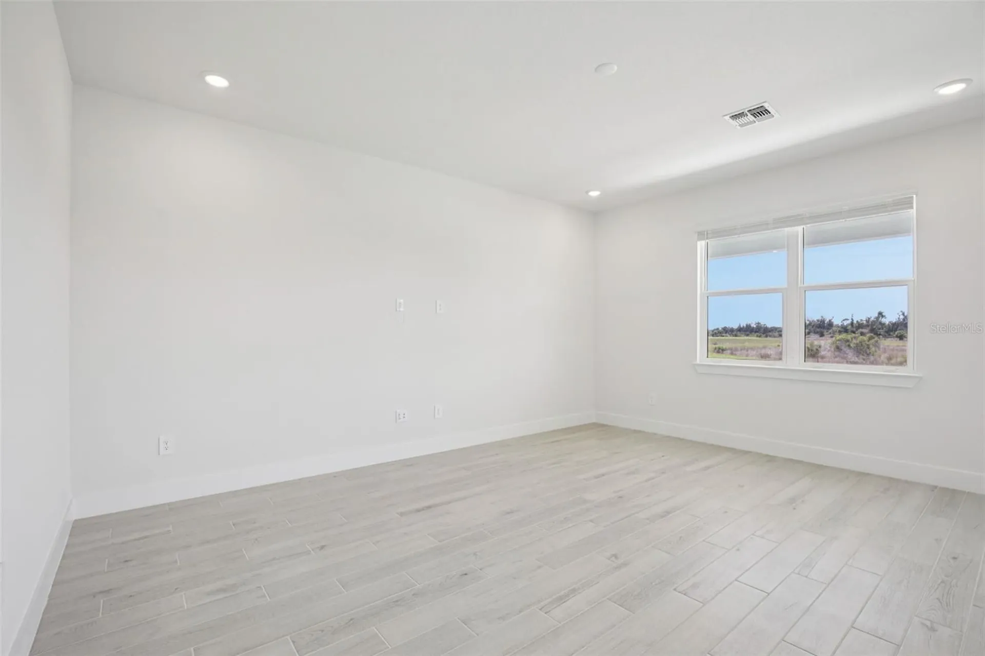 176 Shady Edge Loop Nokomis FL 34275