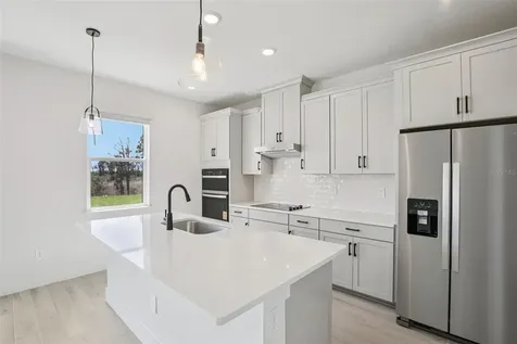 176 Shady Edge Loop Nokomis FL 34275