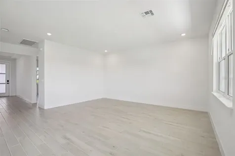 176 Shady Edge Loop Nokomis FL 34275