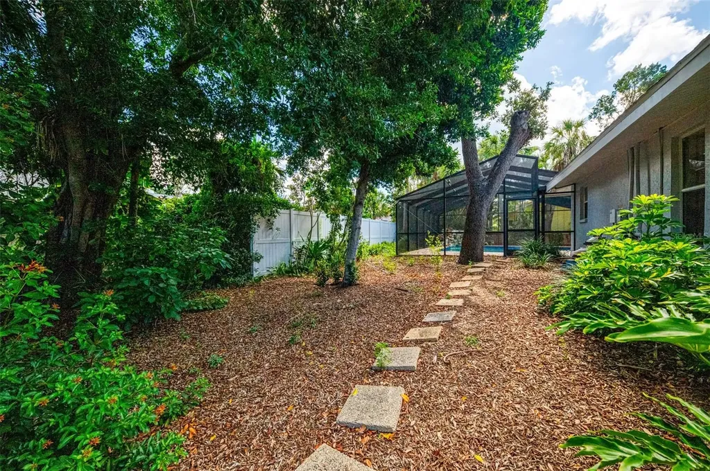1224 S View Drive Sarasota FL 34242