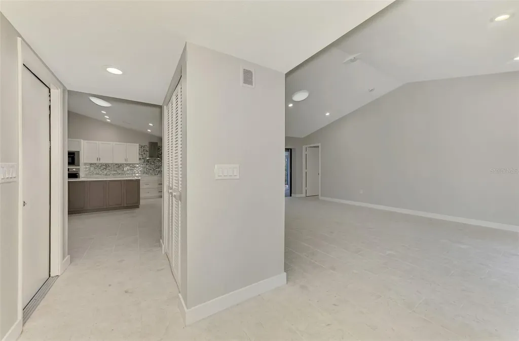1224 S View Drive Sarasota FL 34242
