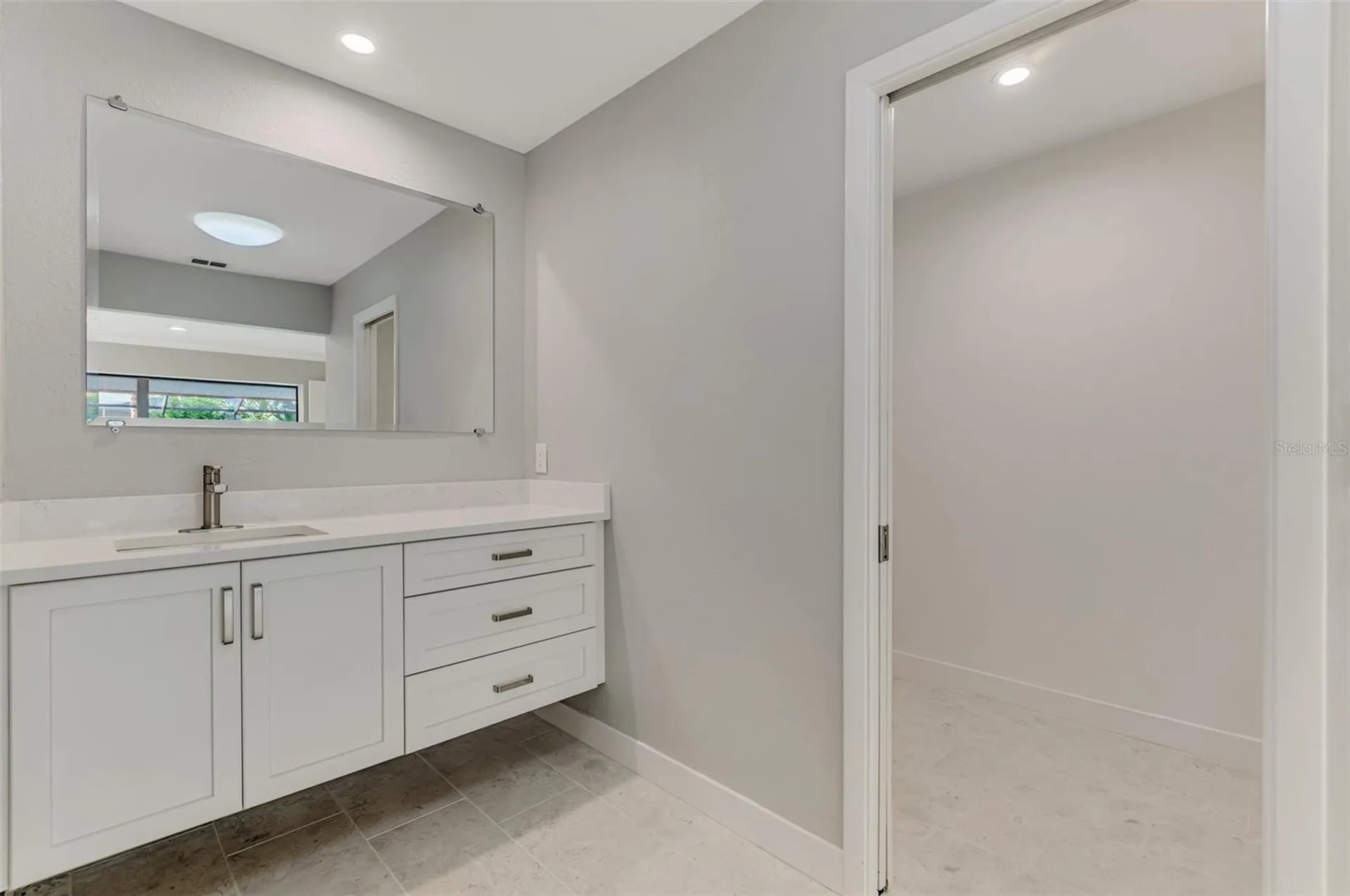 1224 S View Drive Sarasota FL 34242
