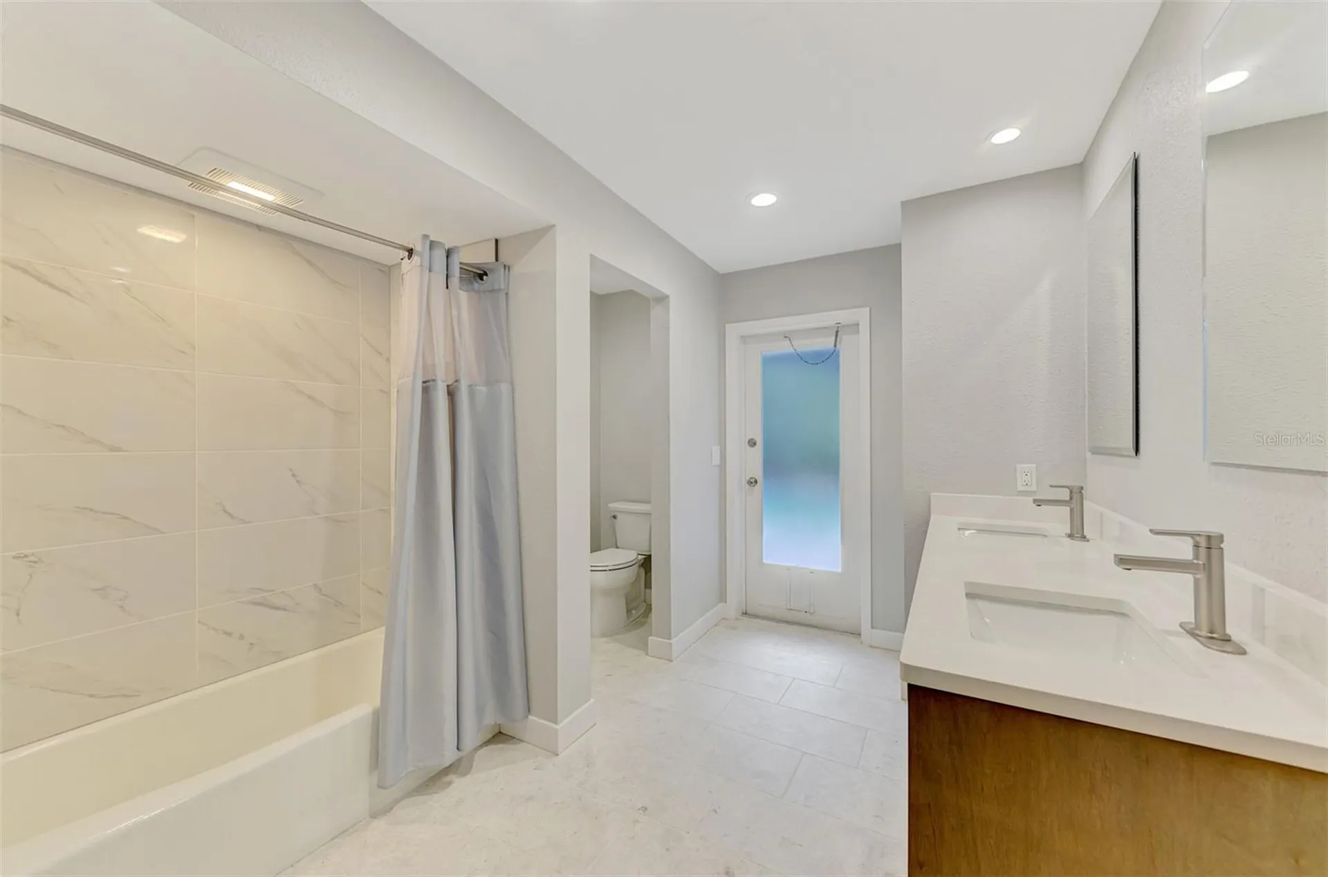 1224 S View Drive Sarasota FL 34242