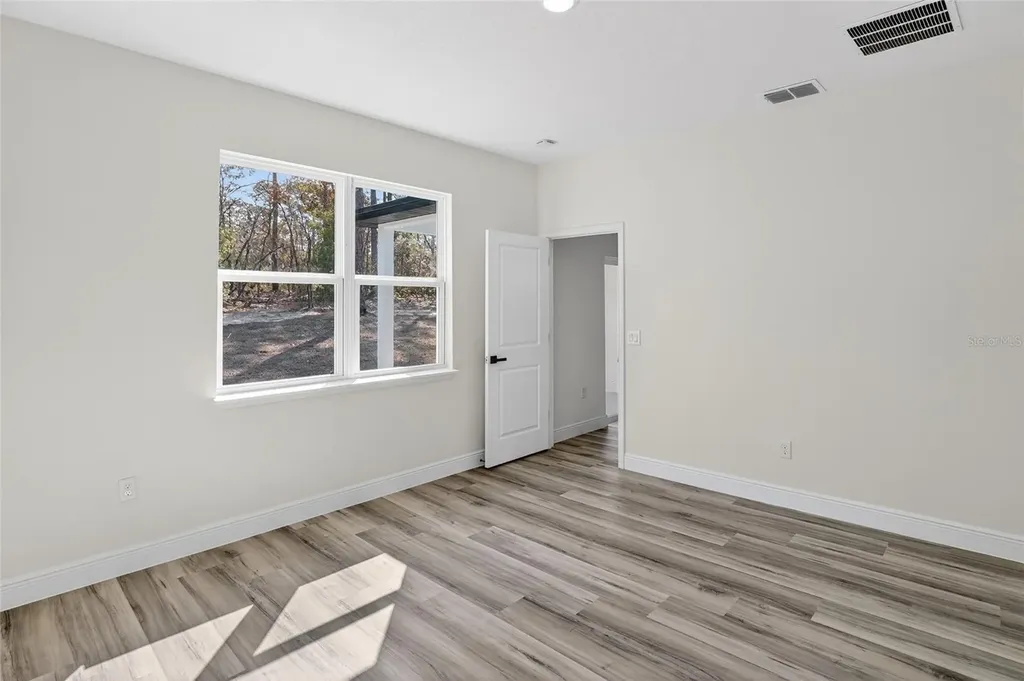 7945 N Janeaux Drive Citrus Springs FL 34434
