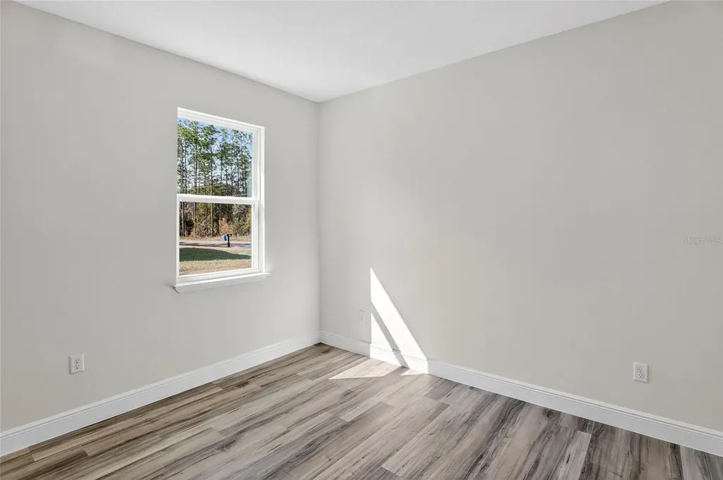 7945 N Janeaux Drive Citrus Springs FL 34434