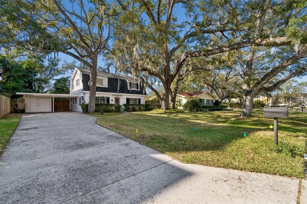 205 S Occident Street Tampa FL 33609