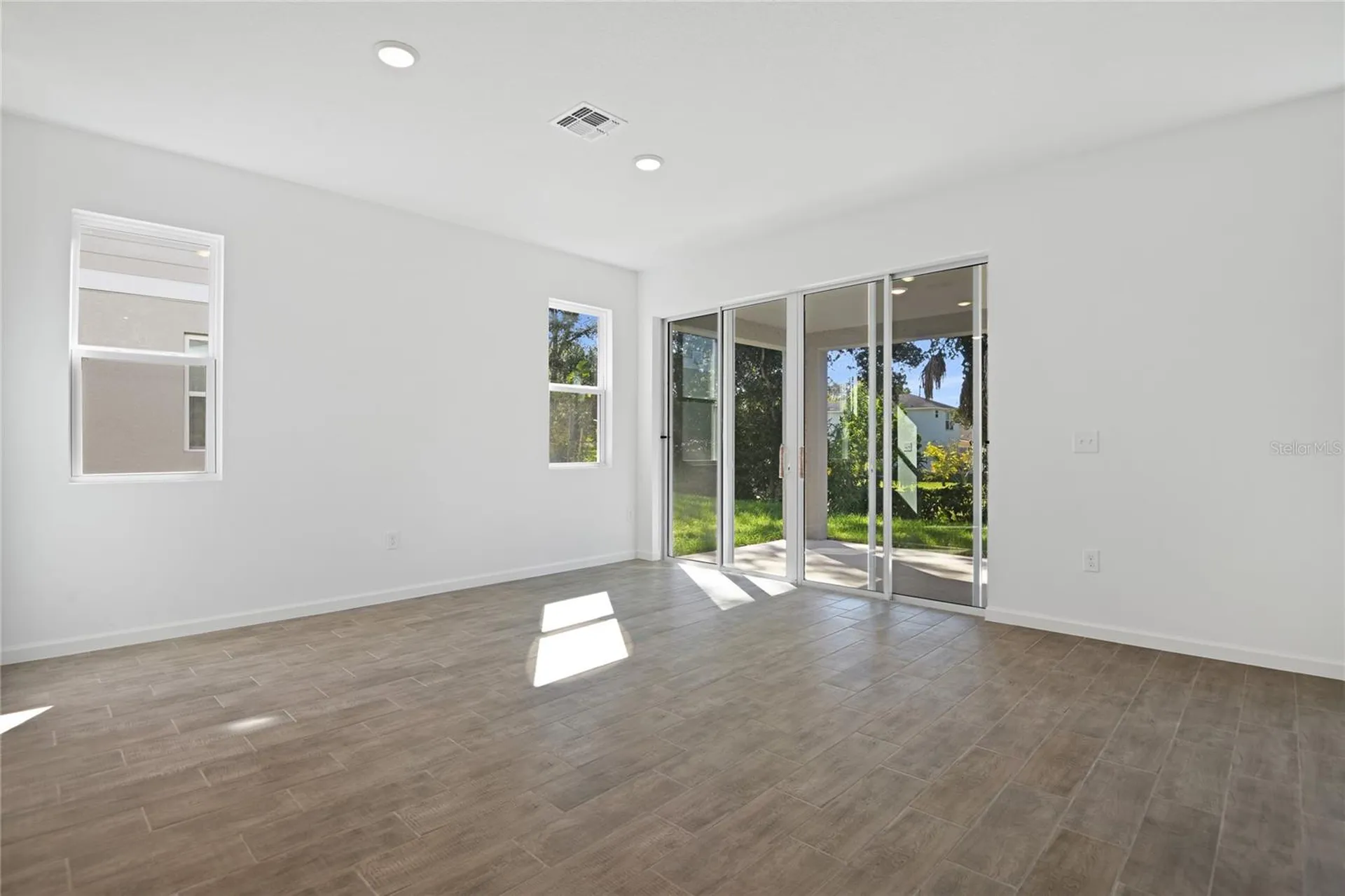766 Lake Dell Road Dundee FL 33838
