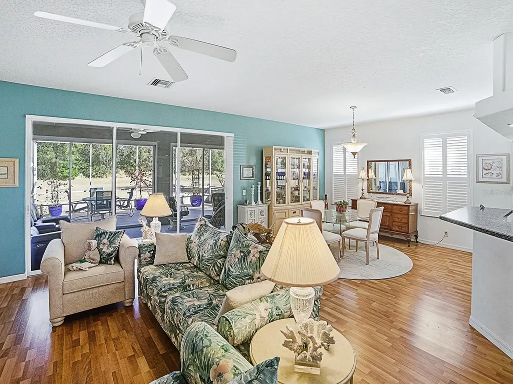 33122 Meadow Side Court Leesburg FL 34748