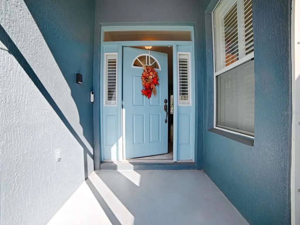 33122 Meadow Side Court Leesburg FL 34748