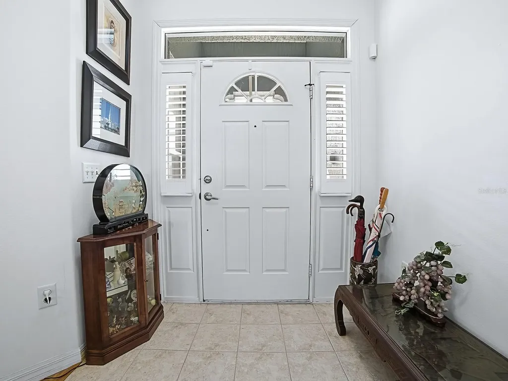 33122 Meadow Side Court Leesburg FL 34748