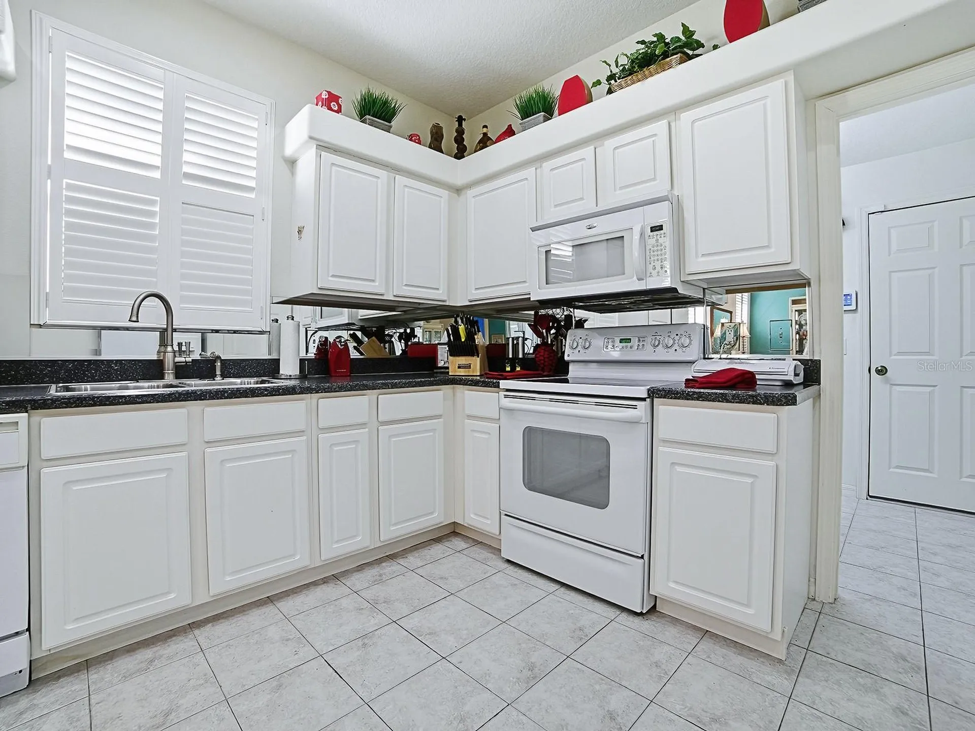 33122 Meadow Side Court Leesburg FL 34748