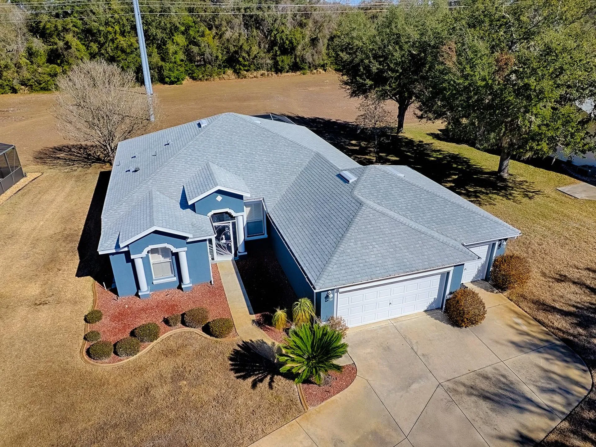33122 Meadow Side Court Leesburg FL 34748
