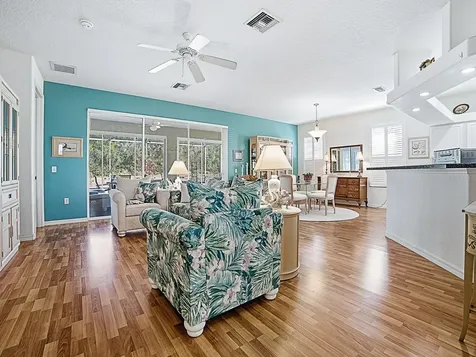33122 Meadow Side Court Leesburg FL 34748