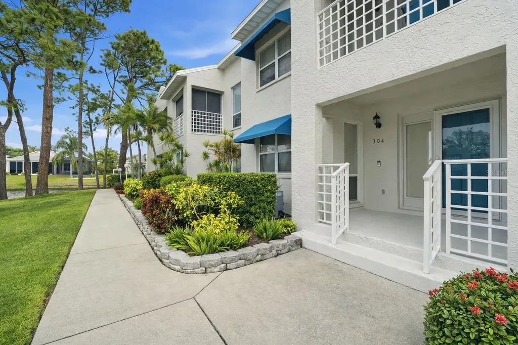 304 108th Street W Bradenton FL 34209