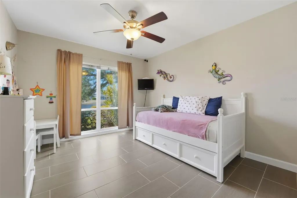 304 108th Street W Bradenton FL 34209