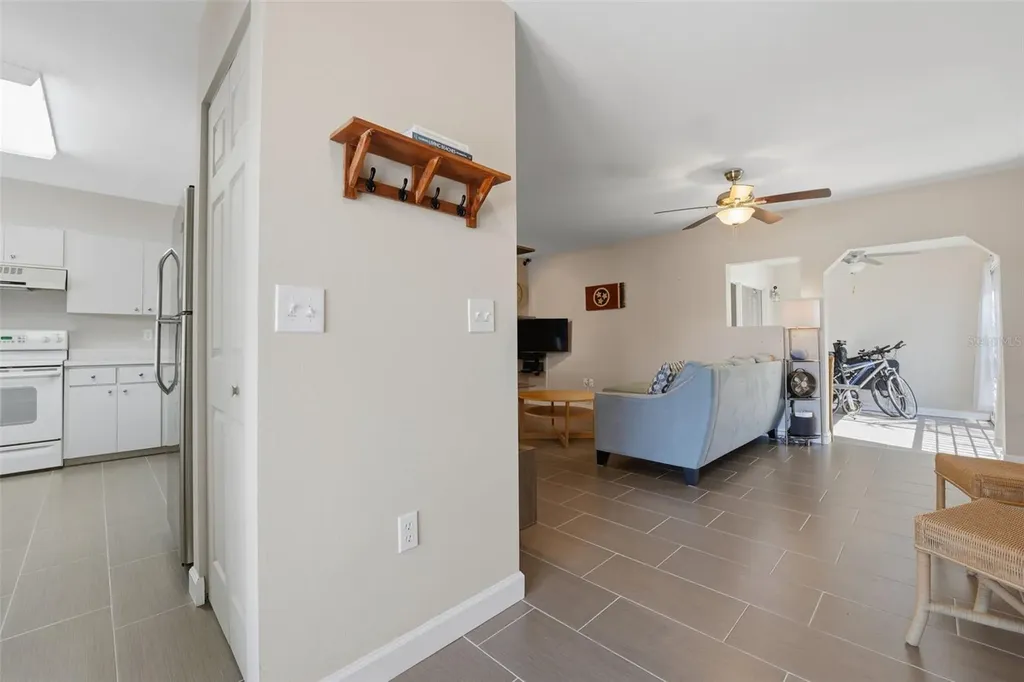 304 108th Street W Bradenton FL 34209