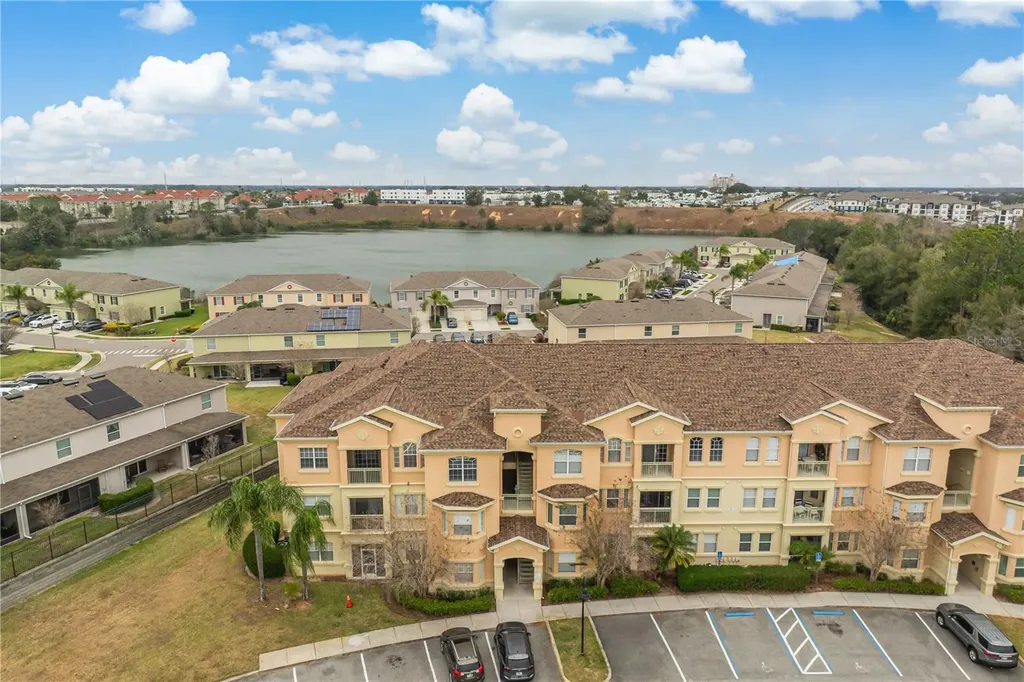 612 Terrace Ridge Circle Davenport FL 33896