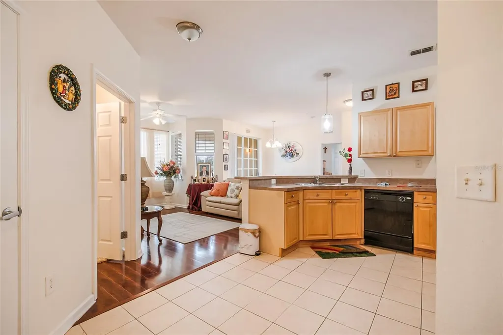 612 Terrace Ridge Circle Davenport FL 33896