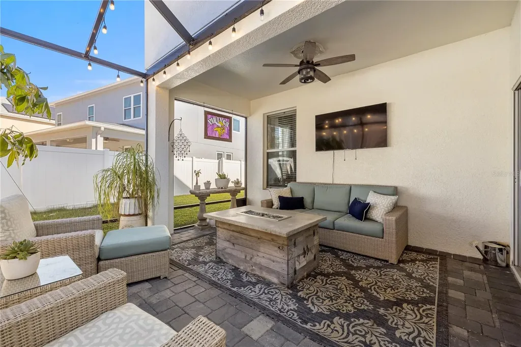 5463 Shasta Daisy Place Land O Lakes FL 34639