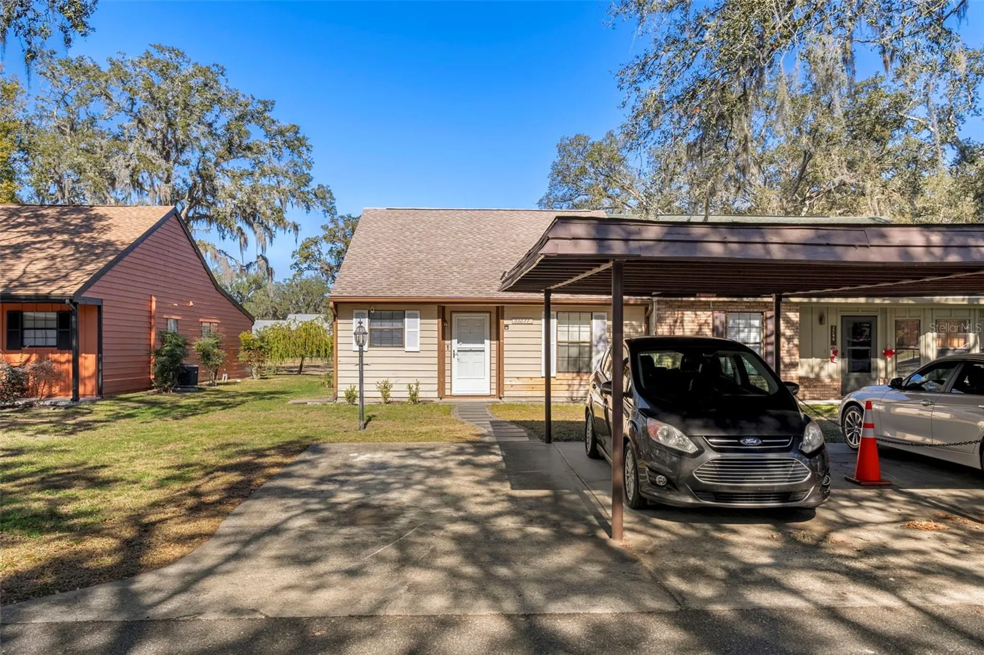 35077 Whispering Oaks Boulevard Dade City FL 33523