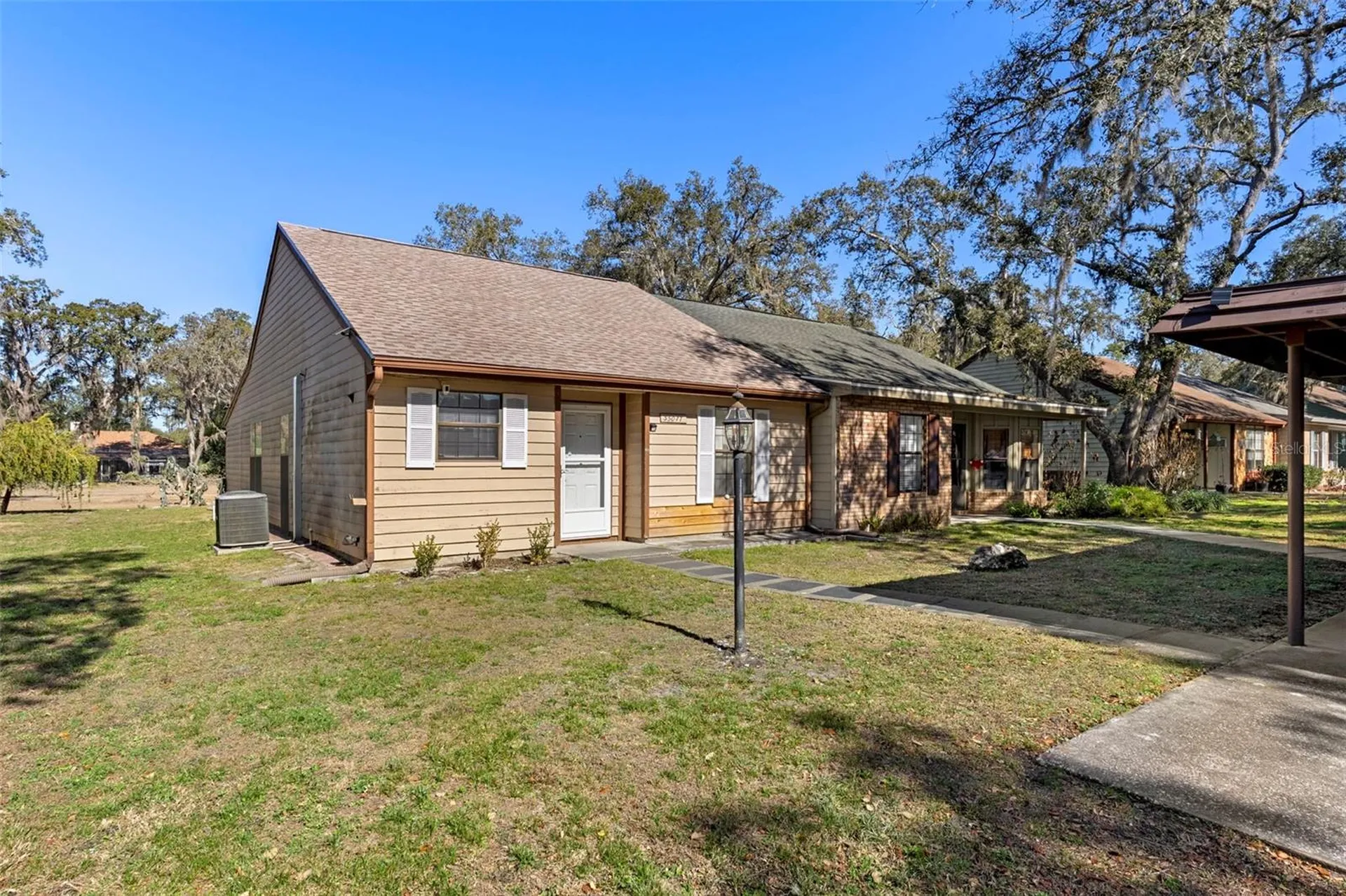 35077 Whispering Oaks Boulevard Dade City FL 33523