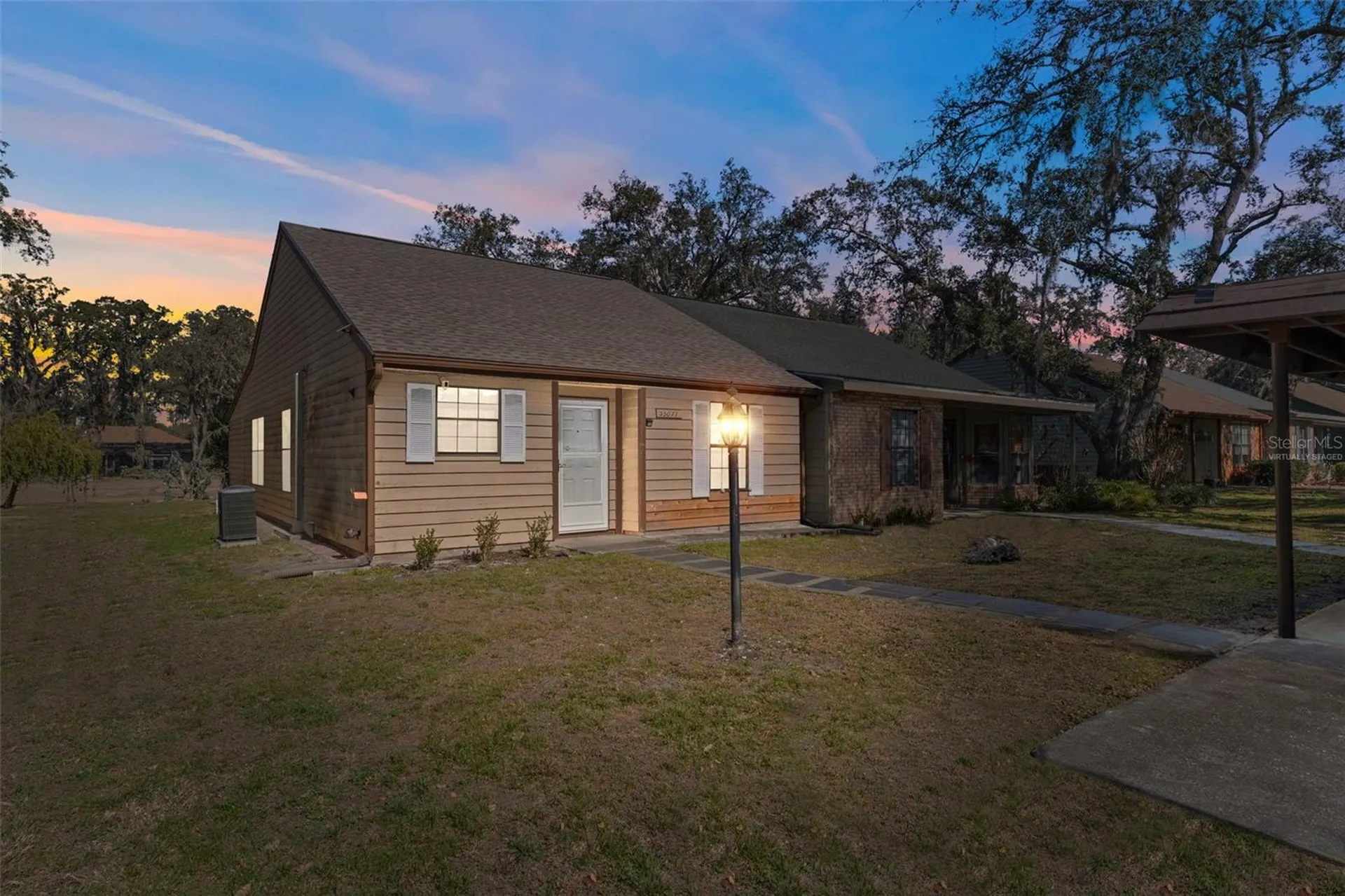35077 Whispering Oaks Boulevard Dade City FL 33523