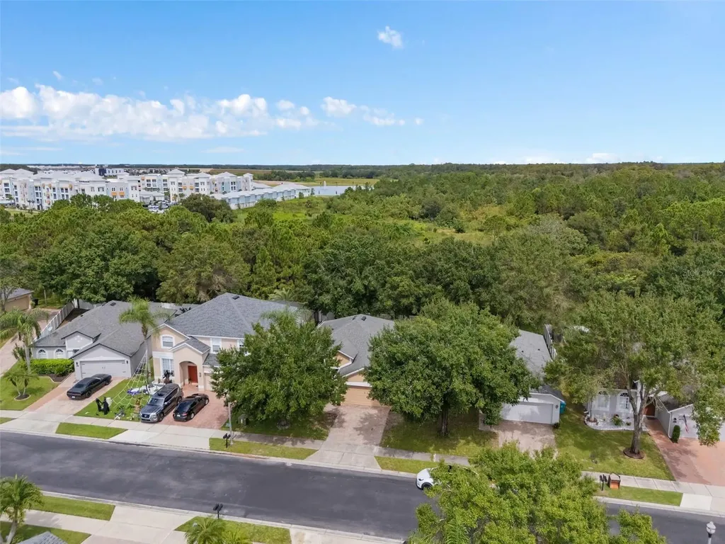 9985 Shadow Creek Drive Orlando FL 32832