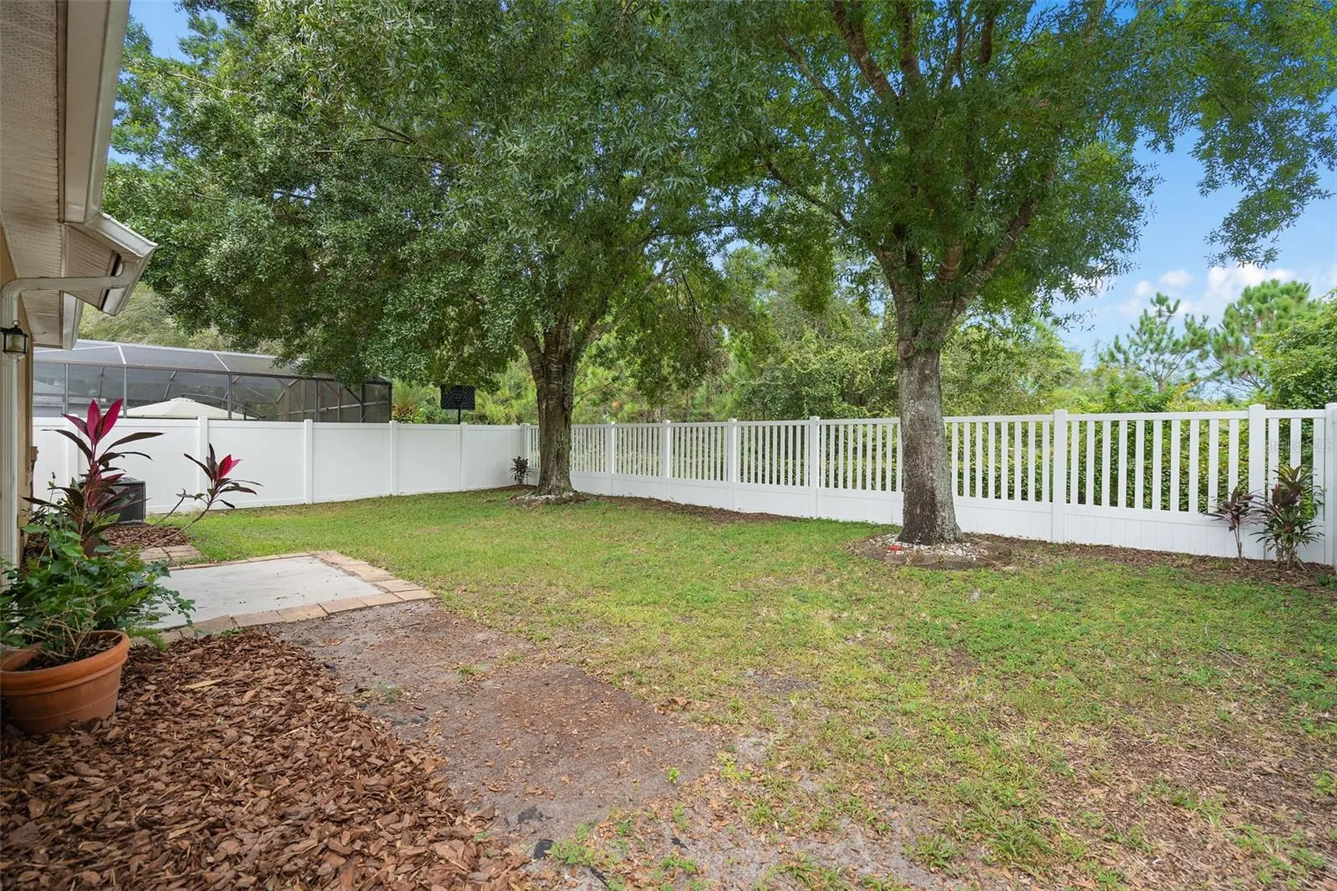 9985 Shadow Creek Drive Orlando FL 32832